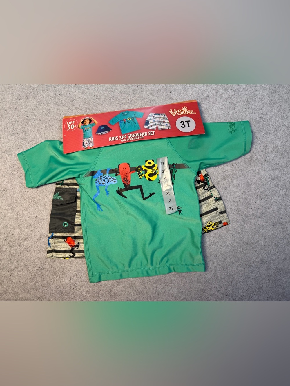 UV Skinz Kids UPF 50+ Boys Size 3T -  3-Piece Swimwear Set w/ Reversible Hat NEW
